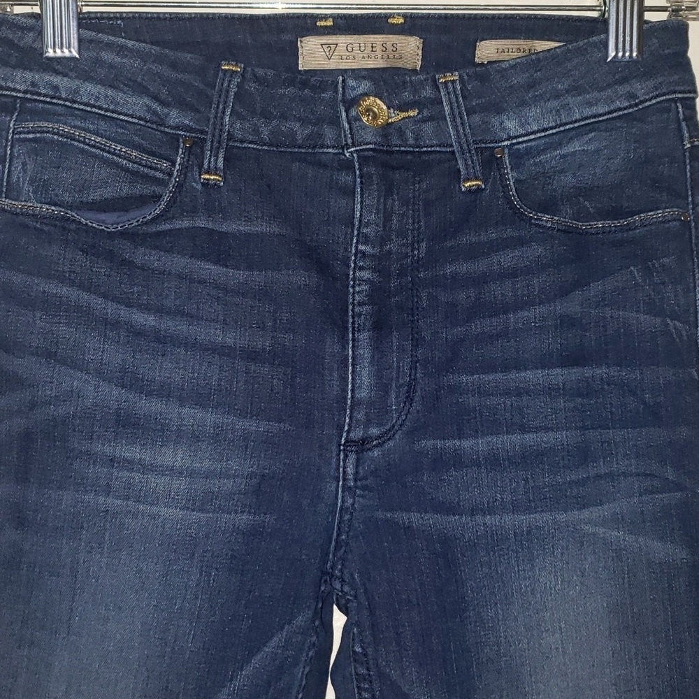 GUESS TAILERED HIGH RISE JEAN - Picture 4 of 9
